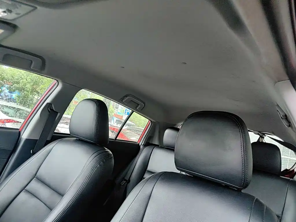 Toyota Yaris L 2016 — фото 18