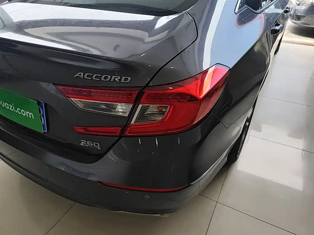Honda Accord 2020 — фото 8