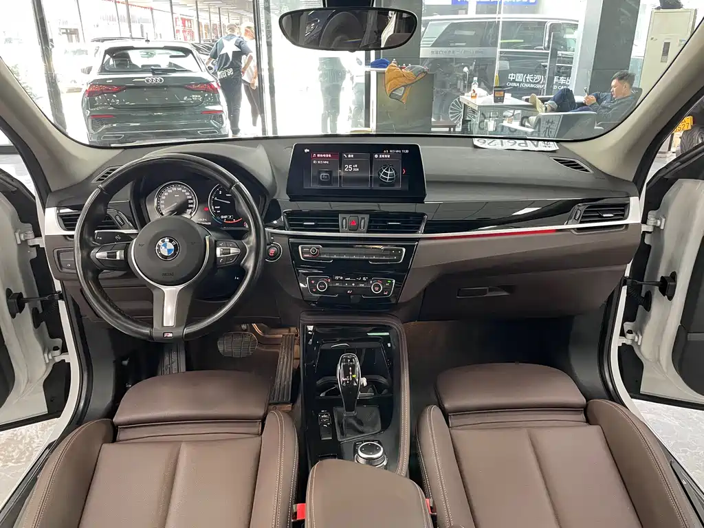 BMW X1 2023 — фото 8