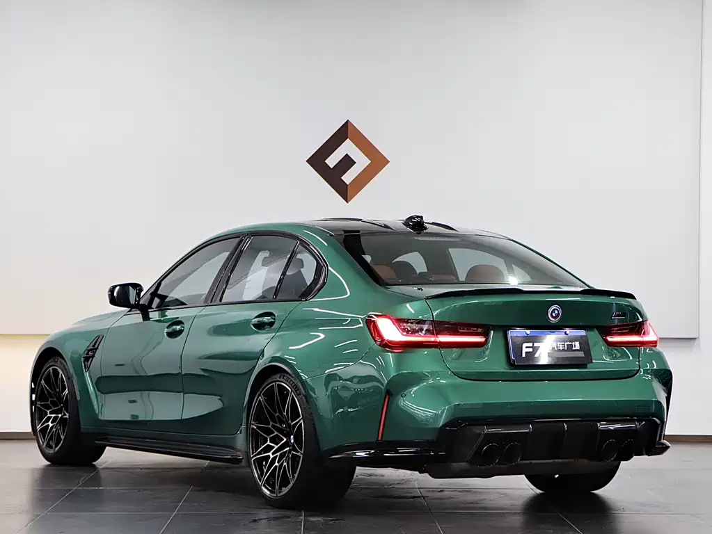 BMW M3 2022 — фото 4