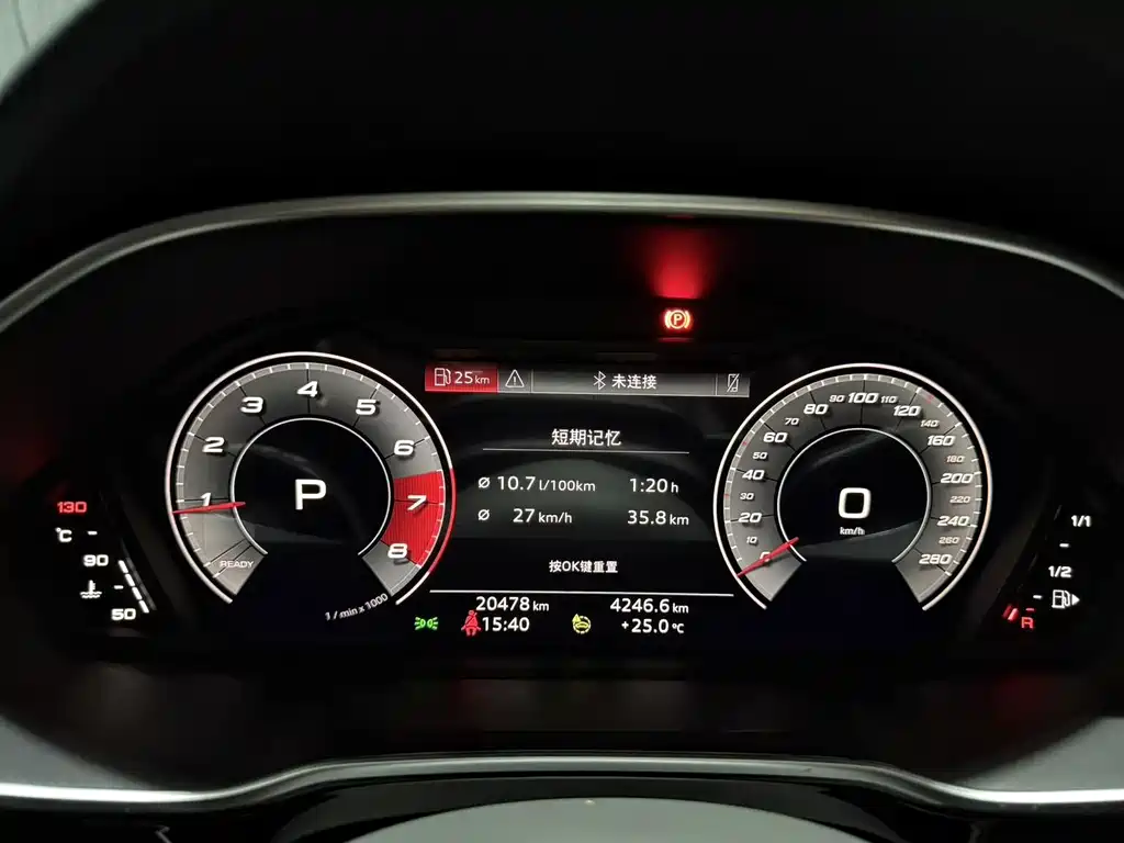 Audi Q3 2022 — фото 17