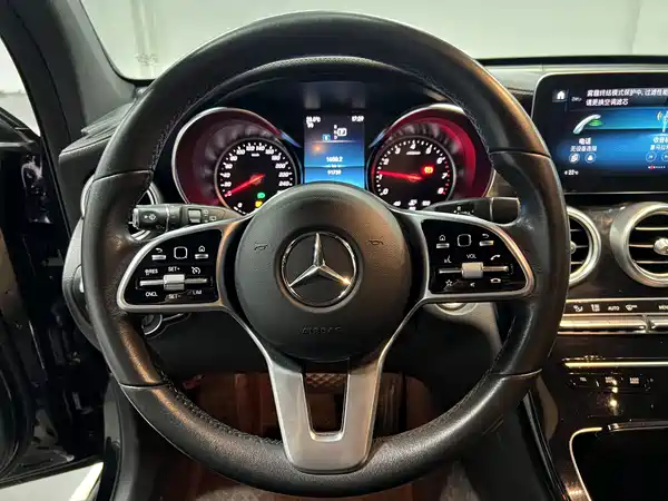 Mercedes-Benz GLC 2020