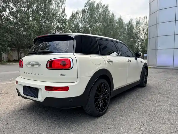 MINI Clubman 2019