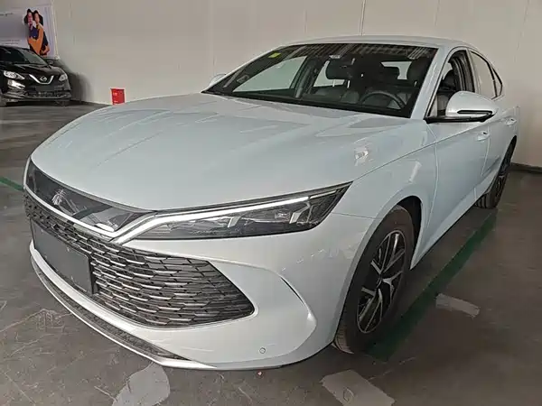 BYD Qin L 2024