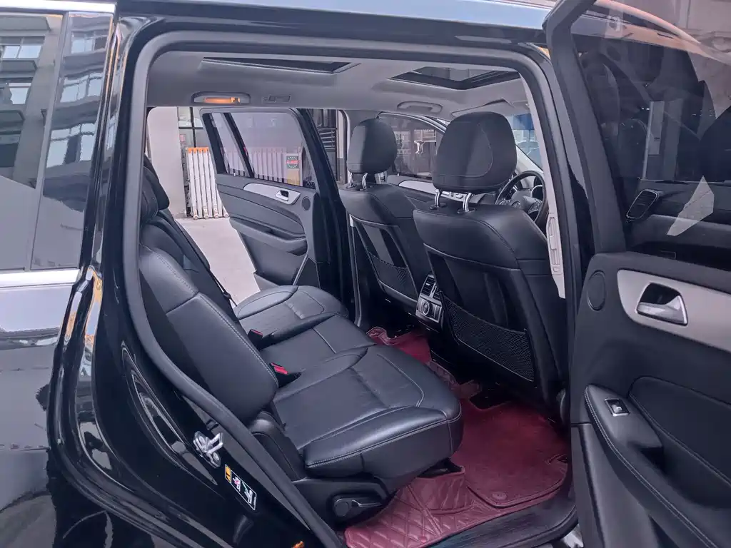 Mercedes-Benz GLS 2019 — фото 12