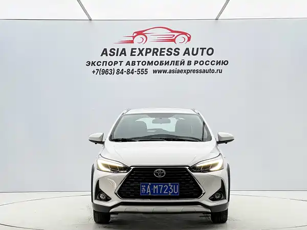Toyota Yaris L 2021
