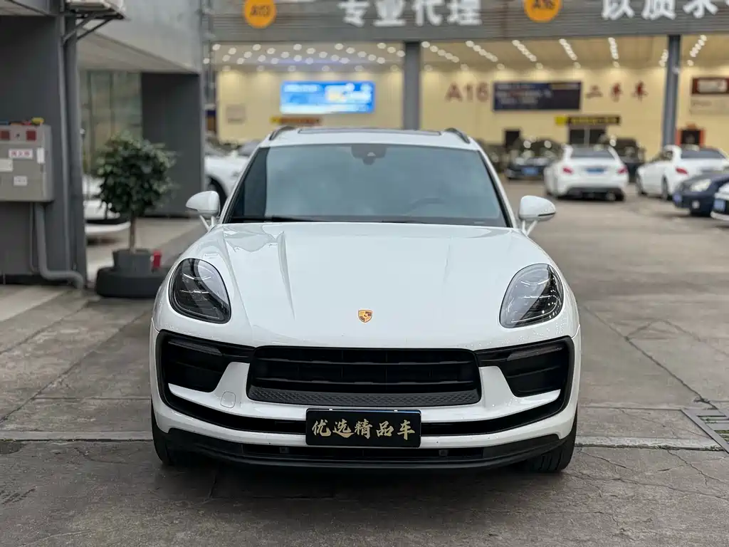 Porsche Macan 2024 — фото 2