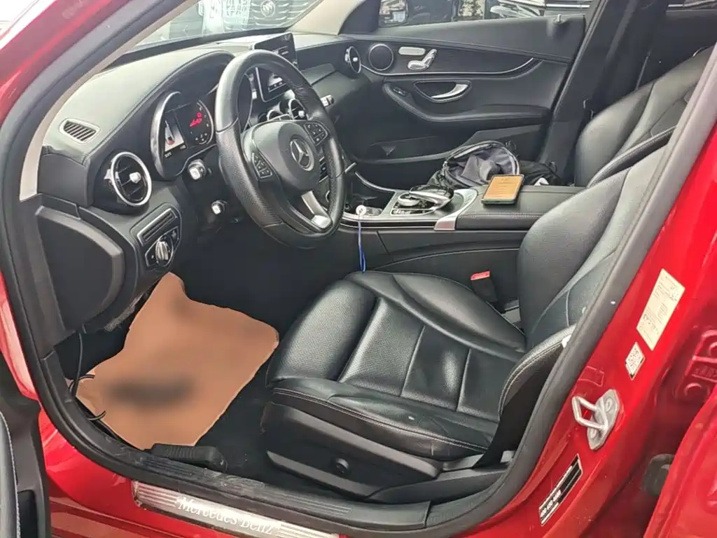 Mercedes-Benz C-Class 2018 — фото 15