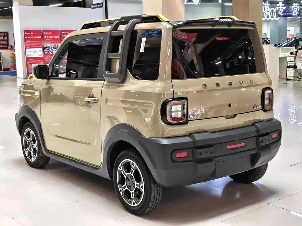 Geely Galaxy Panda 2025 — фото 15