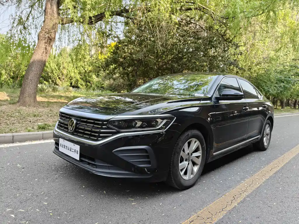 Volkswagen Passat 2025