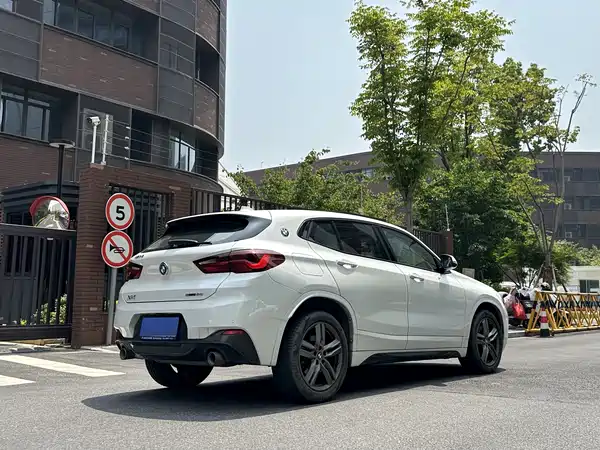 BMW X2 2021