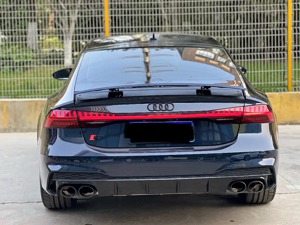 Audi A7 2020 — фото 23