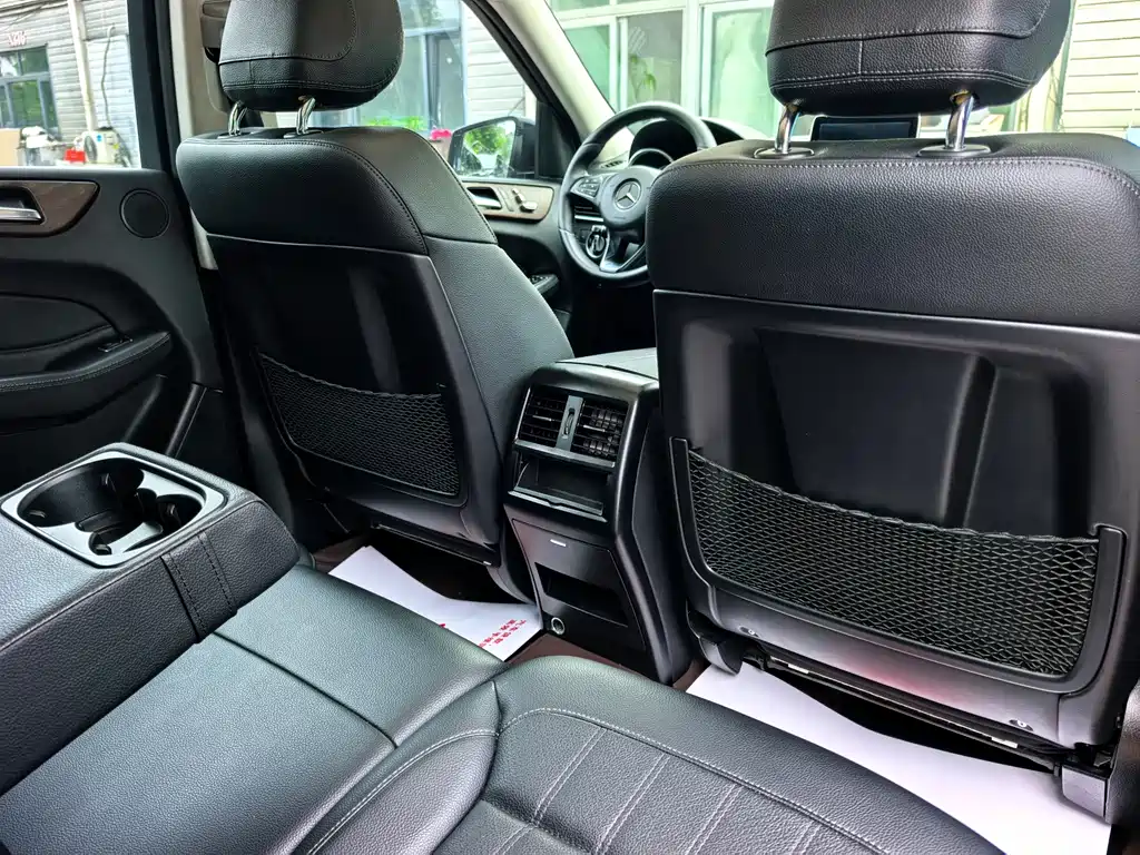 Mercedes-Benz GLE 2016