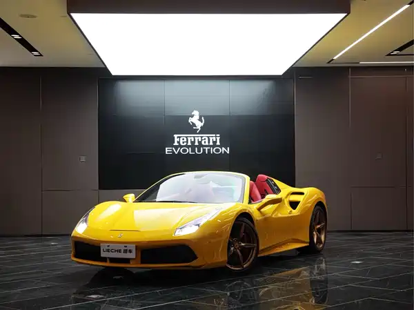 Ferrari 488 2015