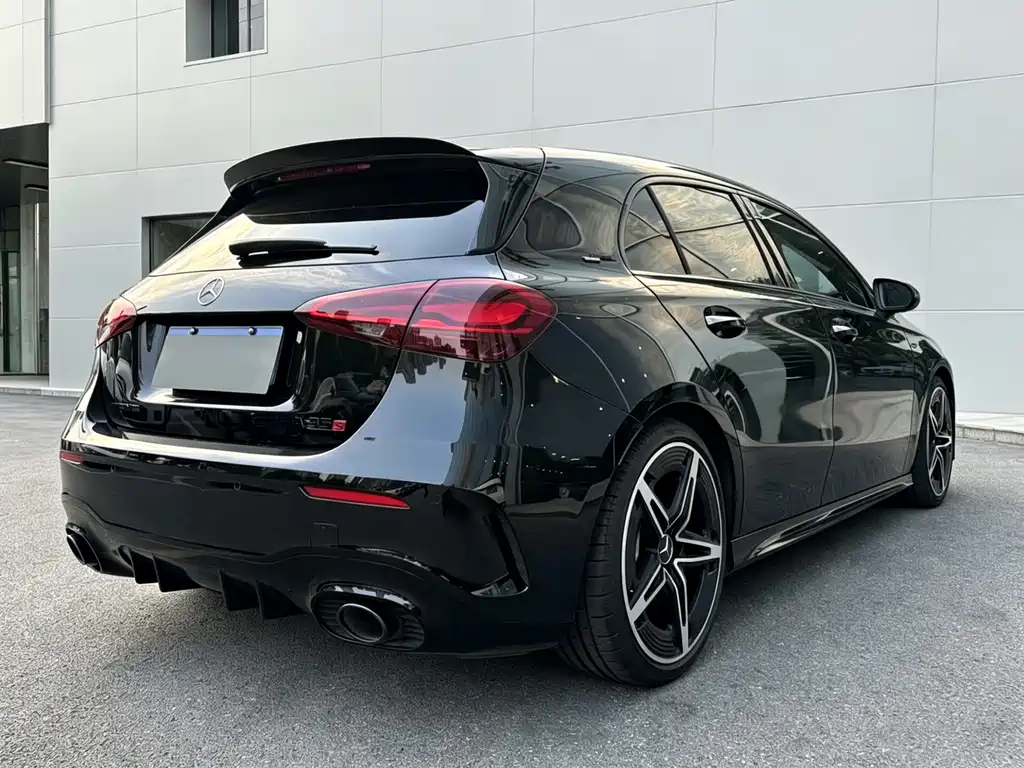 Mercedes-Benz A-Class AMG 2026 — фото 15