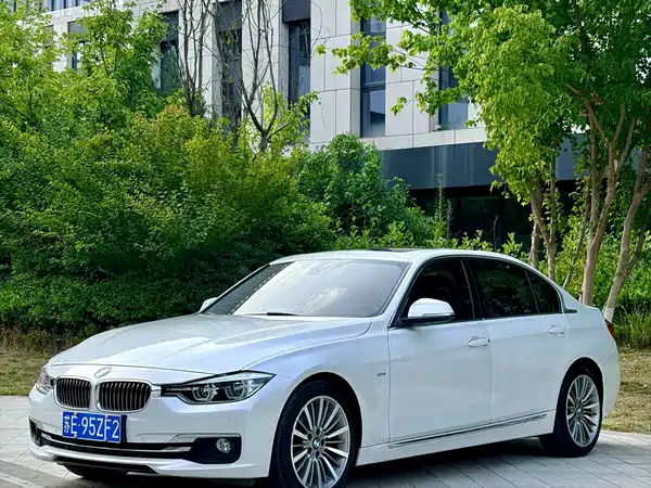 BMW 3 Series 2017