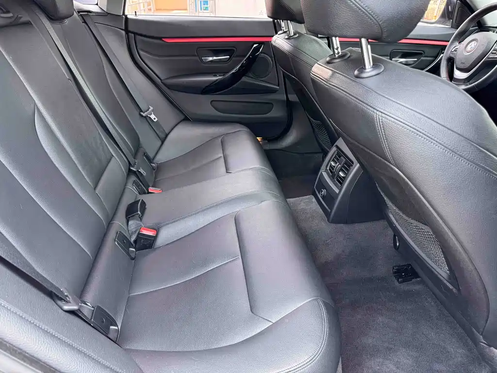 BMW 4 Series 2017 — фото 10
