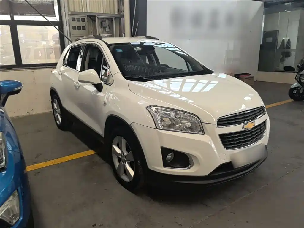 Chevrolet Trax 2015 — фото 4