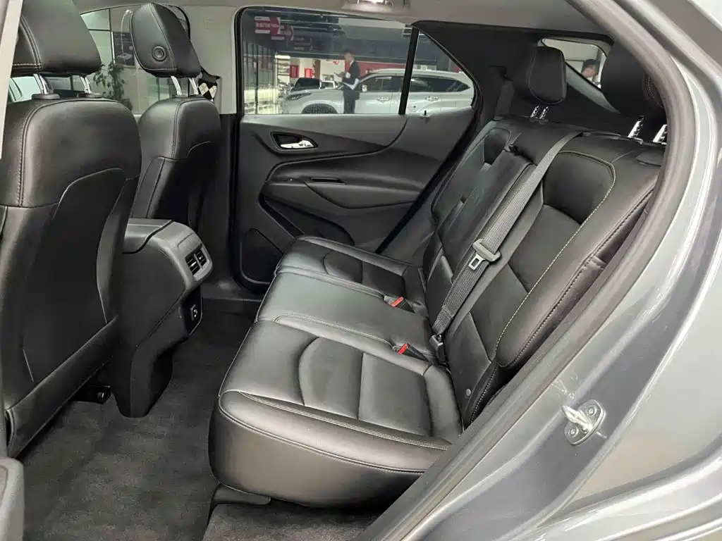 Chevrolet Equinox 2022 — фото 14