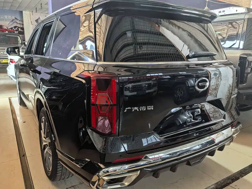 GAC Motor Trumpchi GS8 2022 — фото 16