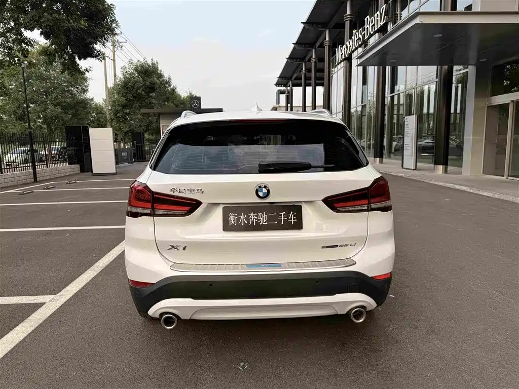 BMW X1 2021 — фото 17