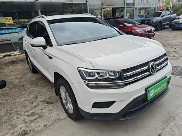 Volkswagen Tharu 2021