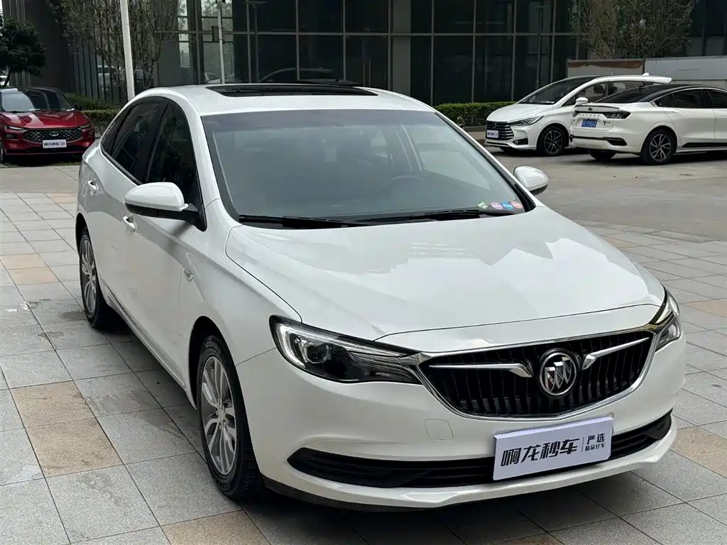 Buick Excelle 2022 — фото 3