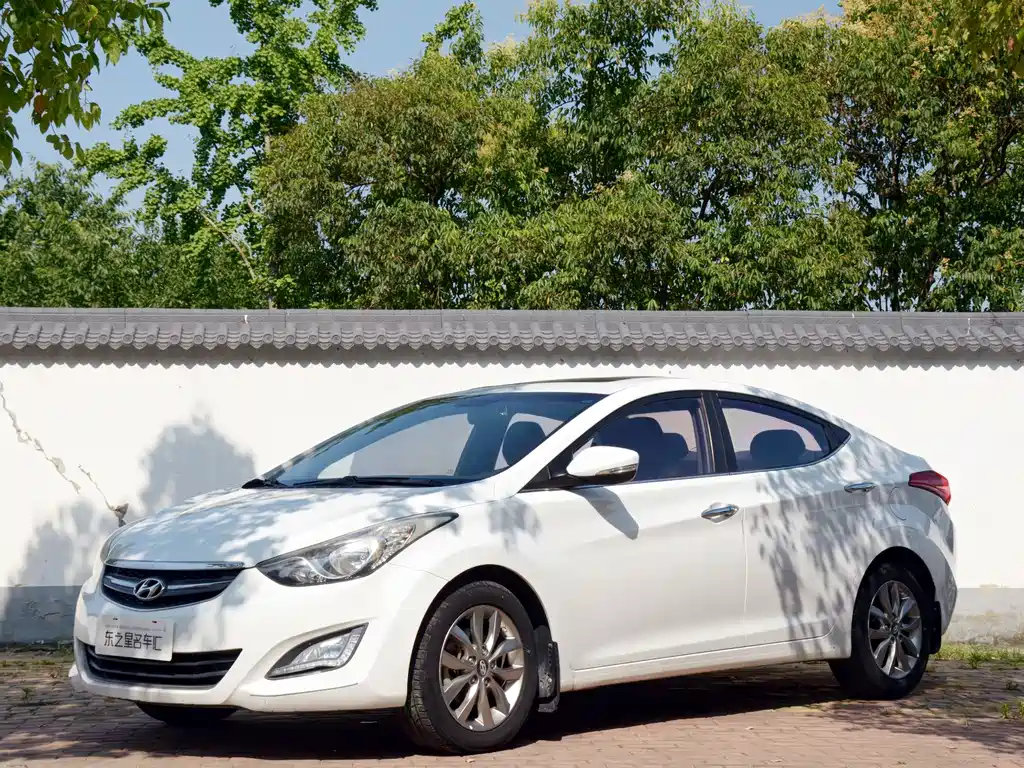 Hyundai Elantra Langdong 2014
