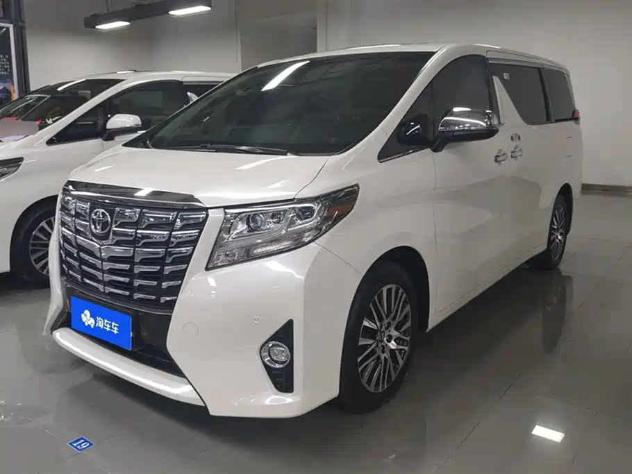 Toyota Alphard 2018 — фото 1
