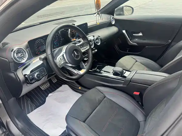 Mercedes-Benz CLA 2020