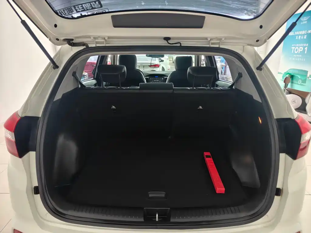 Hyundai ix25 2016 — фото 14
