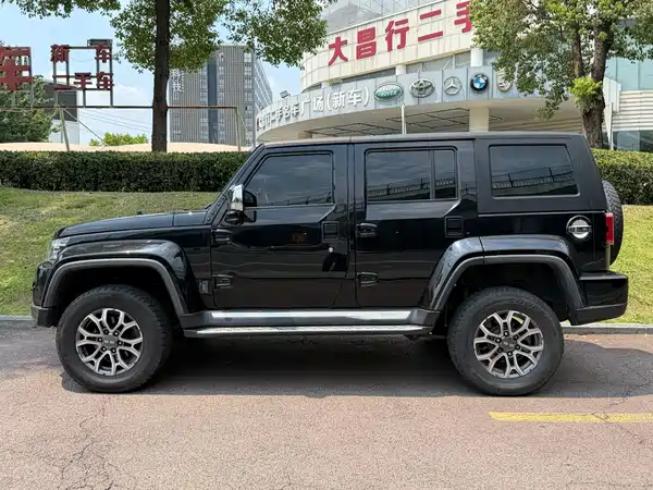 BAIC BJ40 2022