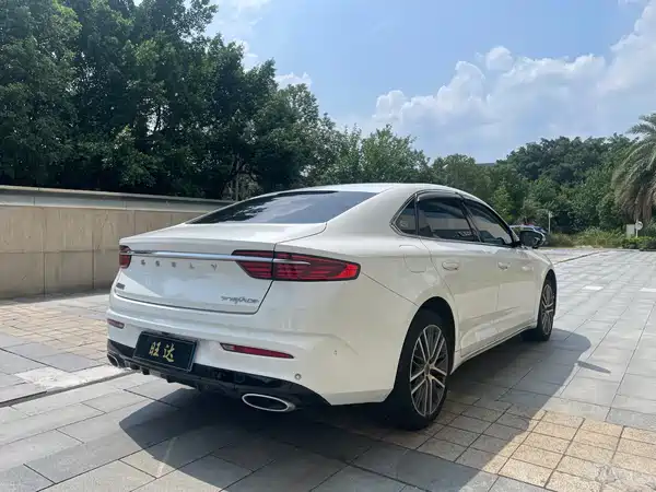 Geely Xingrui 2022