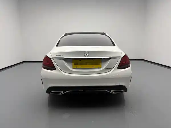 Mercedes-Benz C-Class 2020