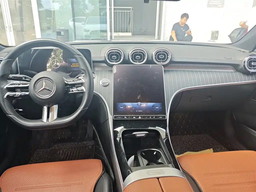 Mercedes-Benz C-Class 2022 — фото 6