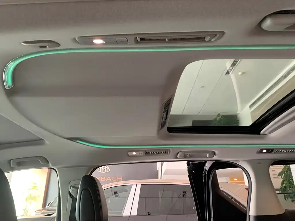 Toyota Alphard 2019 — фото 14