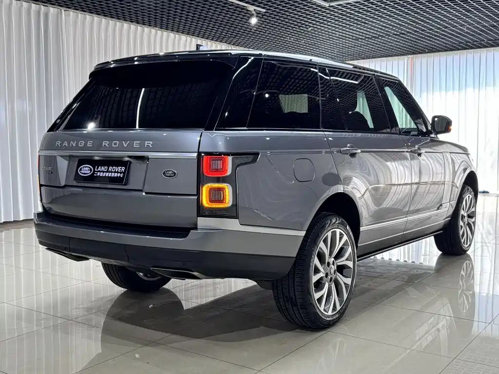 Land Rover Range Rover 2021 — фото 6