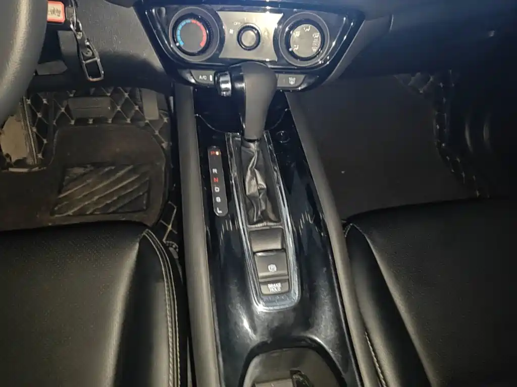 Honda Vezel 2018 — фото 14
