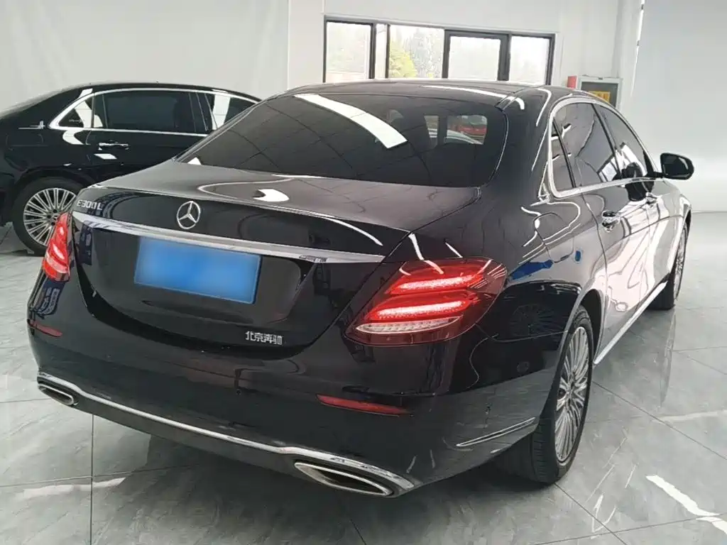 Mercedes-Benz E-Class 2020