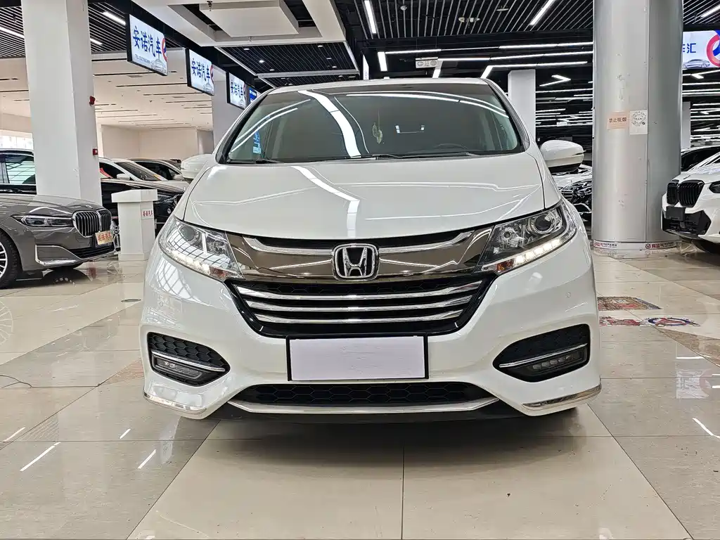 Honda Odyssey 2020 — фото 2
