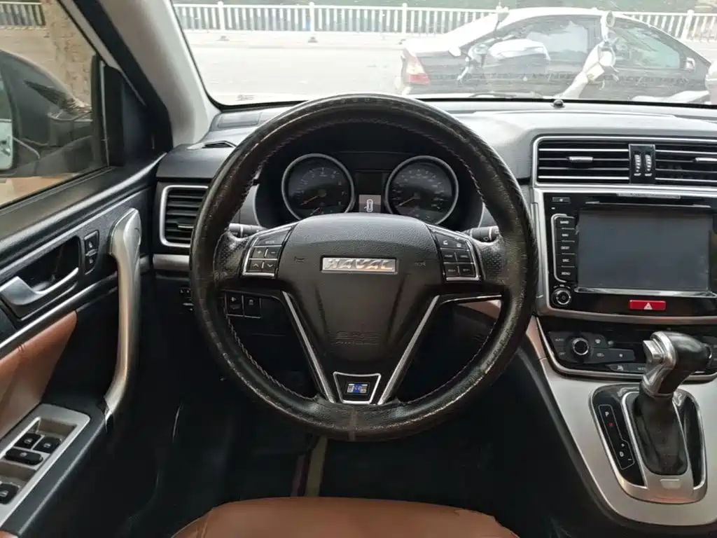 Haval H6 2017 — фото 11