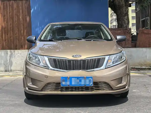 Kia K2 2011
