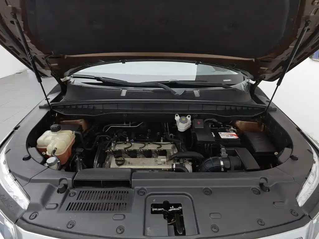 Changan CS95 2017
