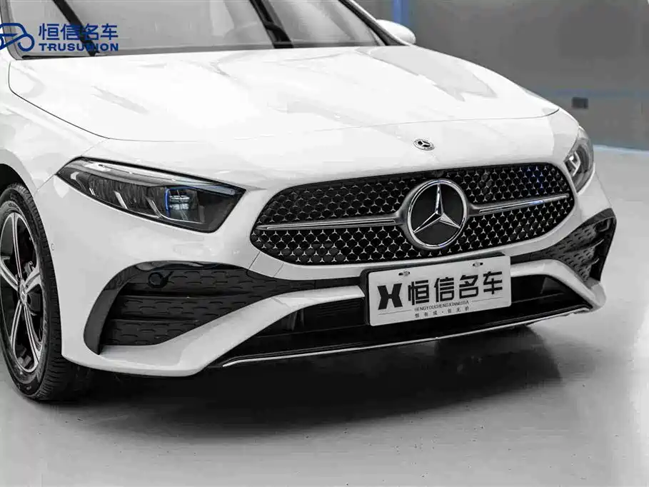 Mercedes-Benz A-Class 2023 — фото 9