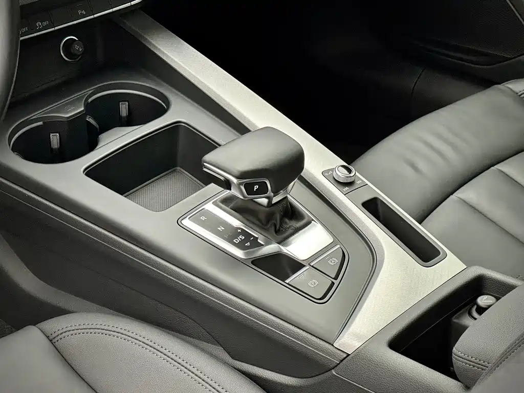 Audi A5 2021 — фото 19