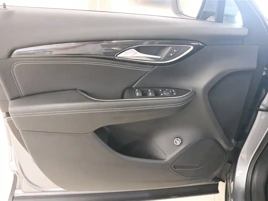 Buick Envision Plus 2022 — фото 12