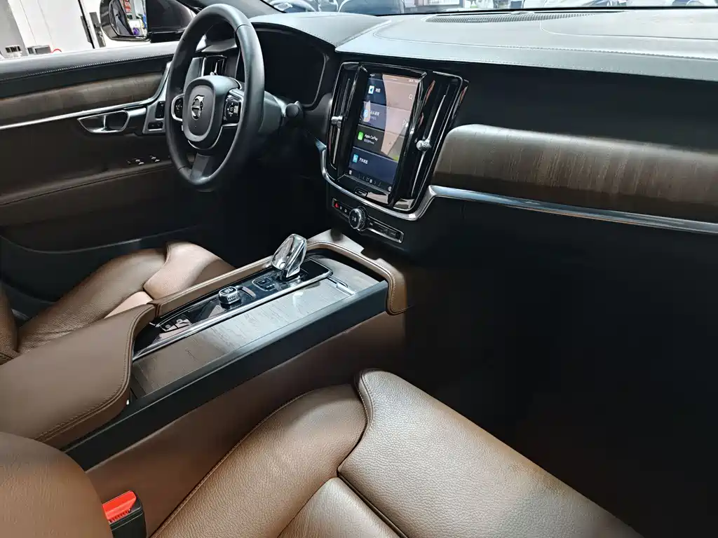 Volvo S90 2023 — фото 12