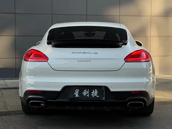 Porsche Panamera 2014