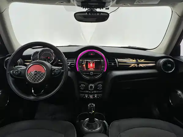 MINI MINI 2019