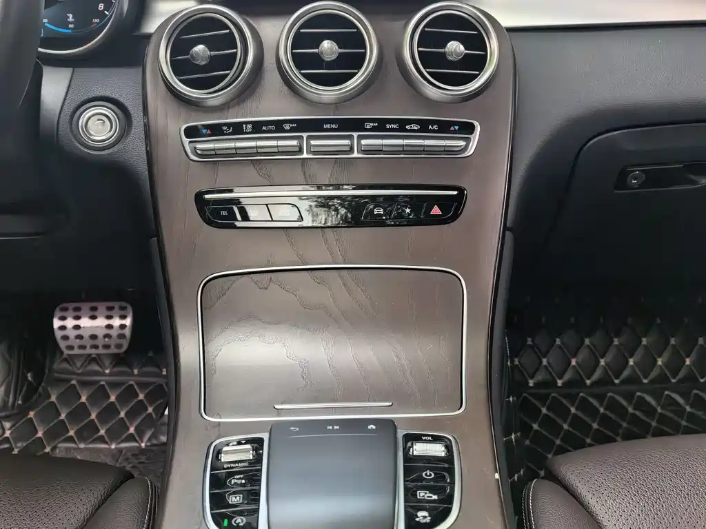 Mercedes-Benz GLC 2020 — фото 14